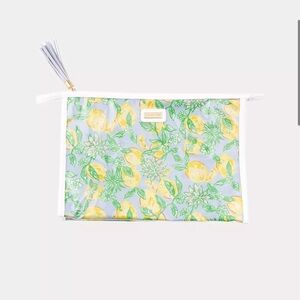 Brand New Lilly Pulitzer Oversized Pouch
Bluette Make Lemonade